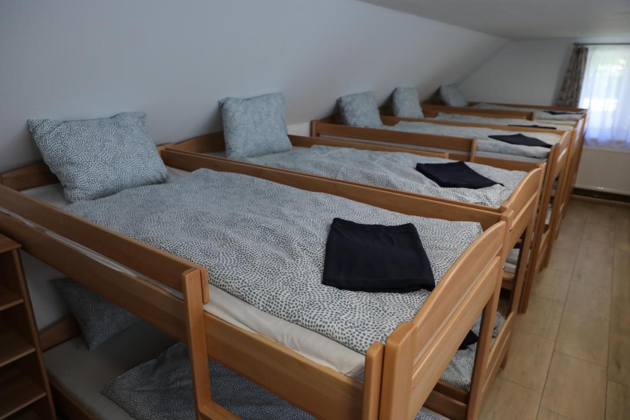 Rejteki Kutatohaz Hostel Bukkszentkereszt Exterior foto